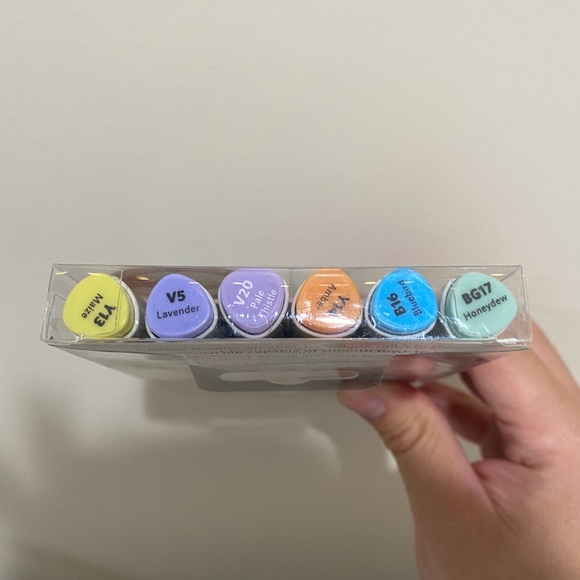 Artist’s Loft Dual Tip Sketch Markers - Picture 3 of 3